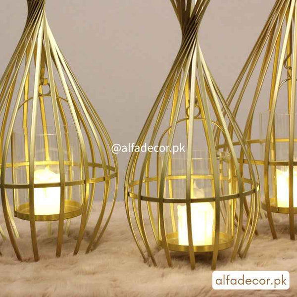 Golden Pyramids - Candle Holders - Set